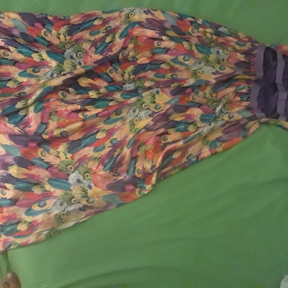 Dress - Picture 3 of 4